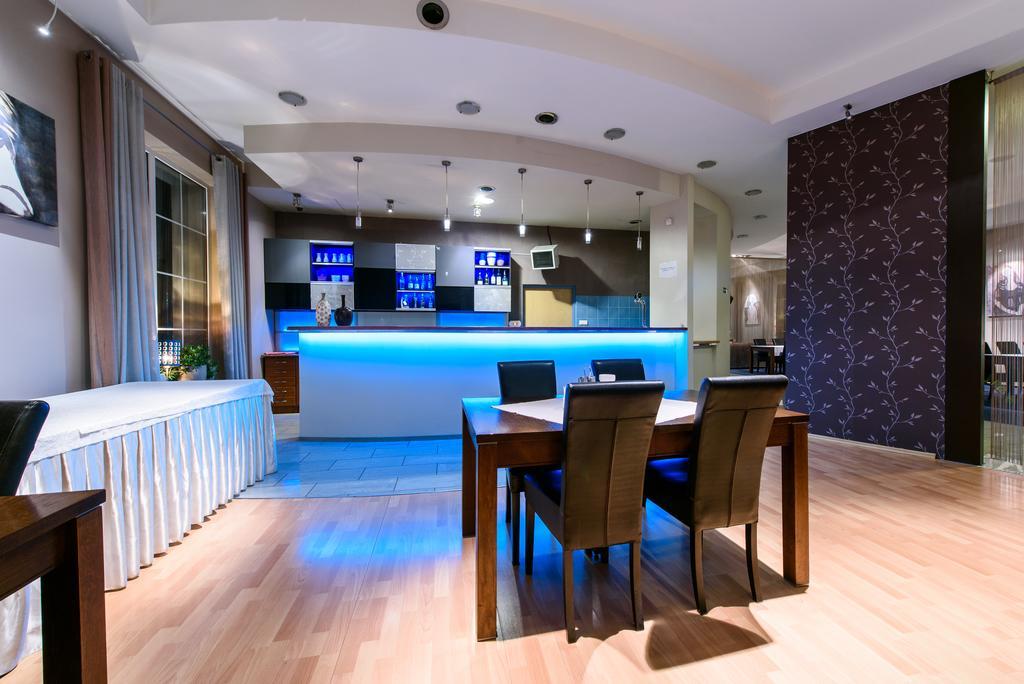 Hotel Nowy Dwor เซบนิซา ภายนอก รูปภาพ